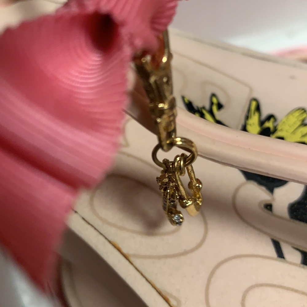 Juicy couture size 9 sandals juicy flower child sandals - Picture 6 of 6